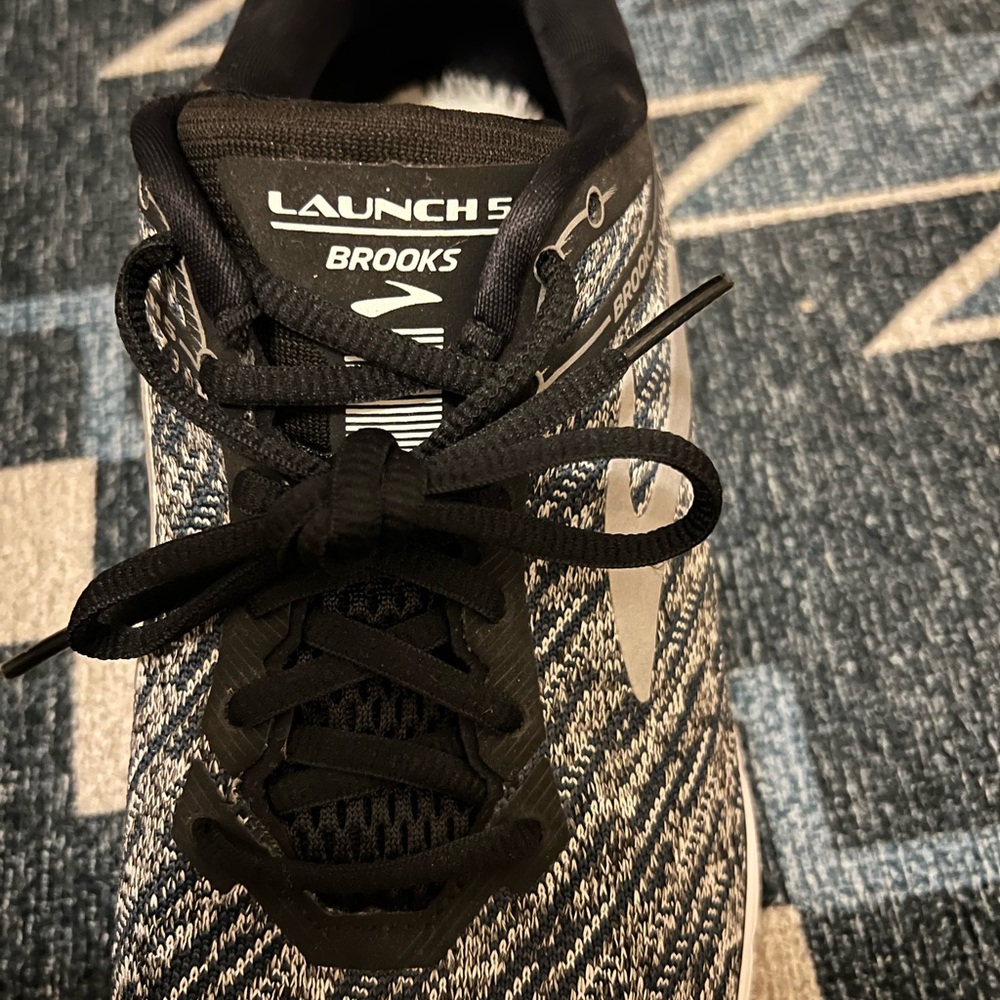 Brooks Black and Gray Running Shoes - Picture 2 of 4